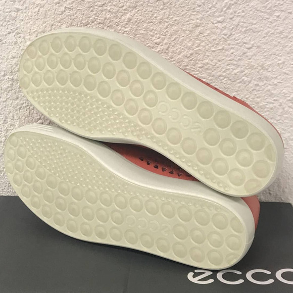 Ecco Women’s Soft 7 Laser Cut Slip-On Sneakers, Size US 5-5.5, Apricot - Picture 6 of 7